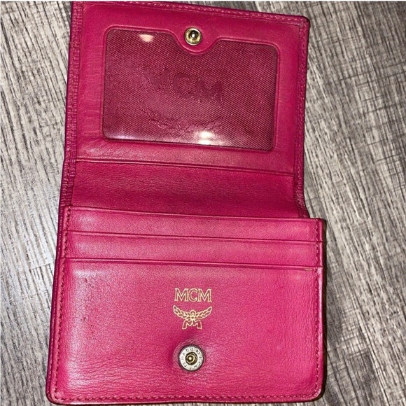 MCM Leather Studded Compact Card Wallet, Beautiful Pink Fucshia Color! 🩷🩷 - Picture 9 of 11